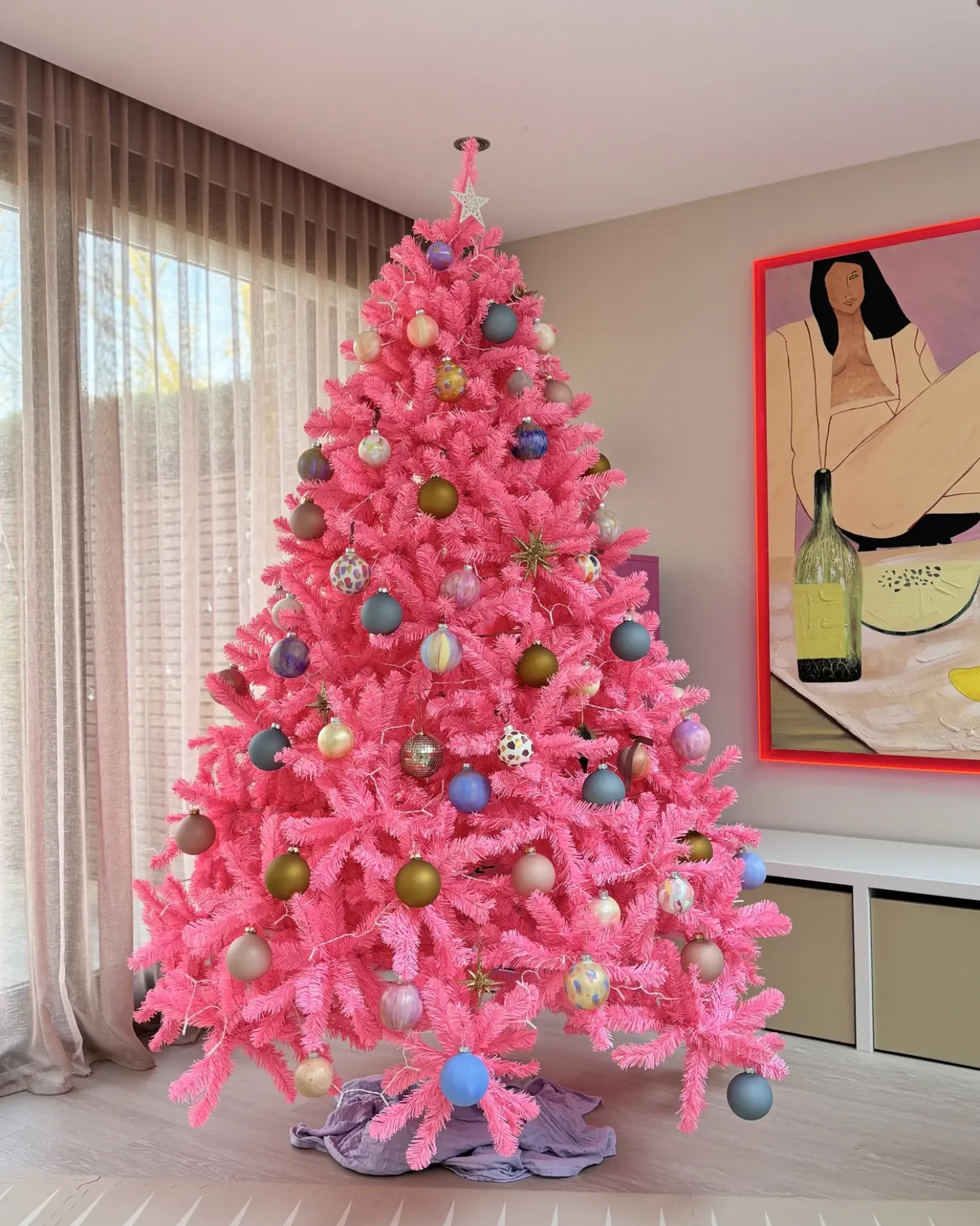 Albero di Natale artificiale FARNHAM 210 cm Rosa