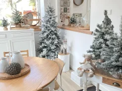 Albero natalizio innevato BASSIE 210 cm Bianco