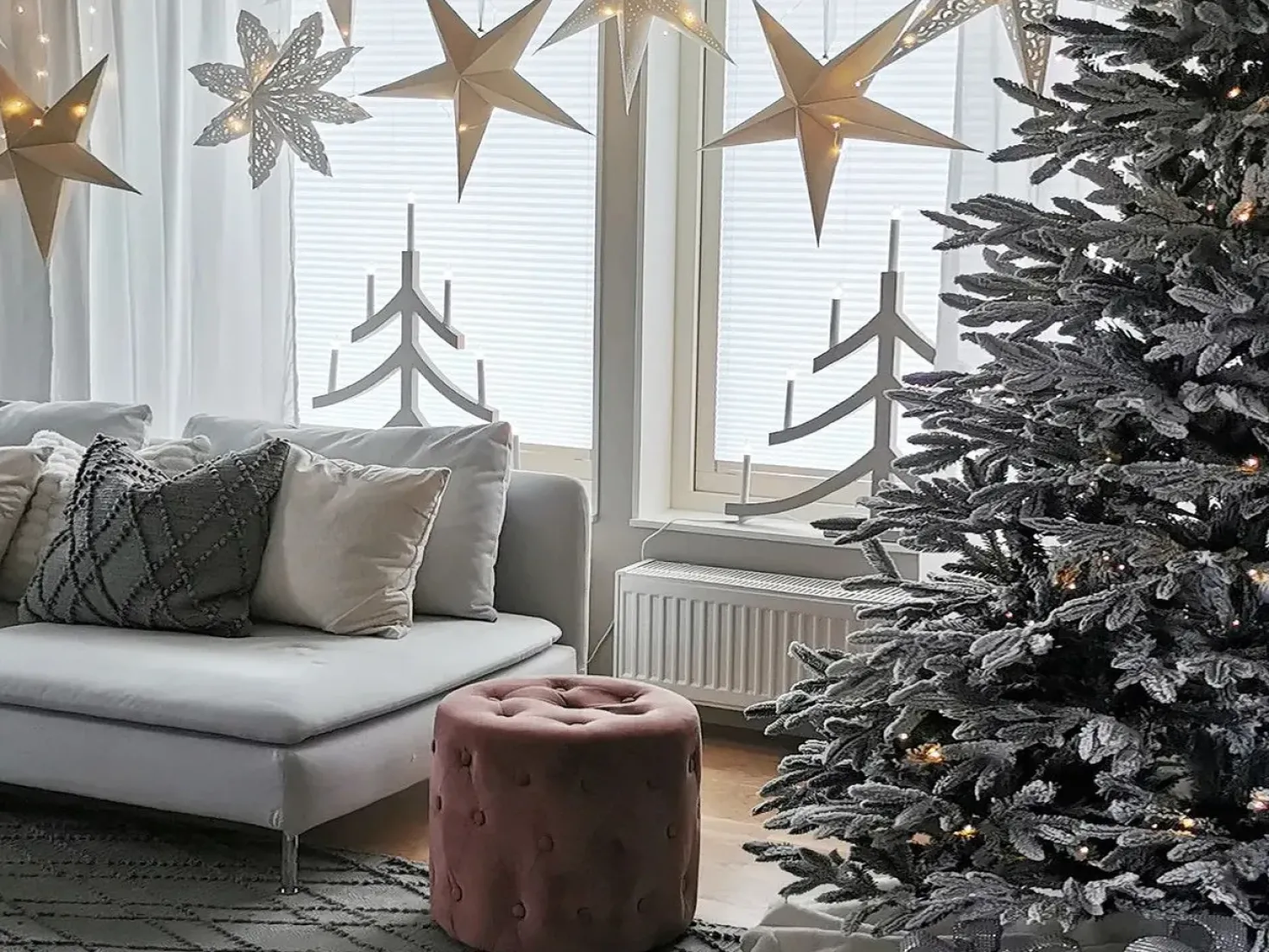 Albero natalizio innevato BASSIE 210 cm Bianco