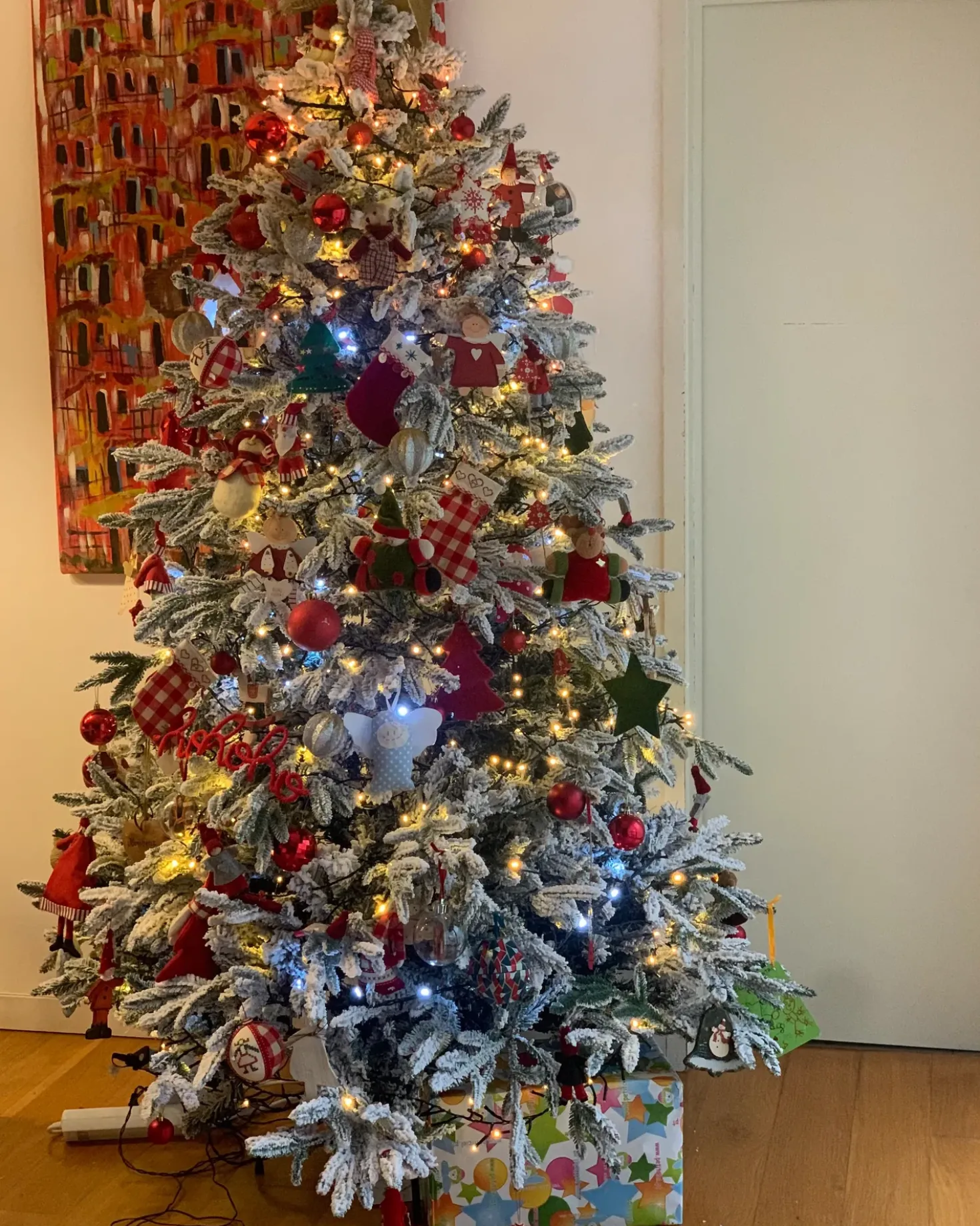 Albero natalizio innevato BASSIE 210 cm Bianco