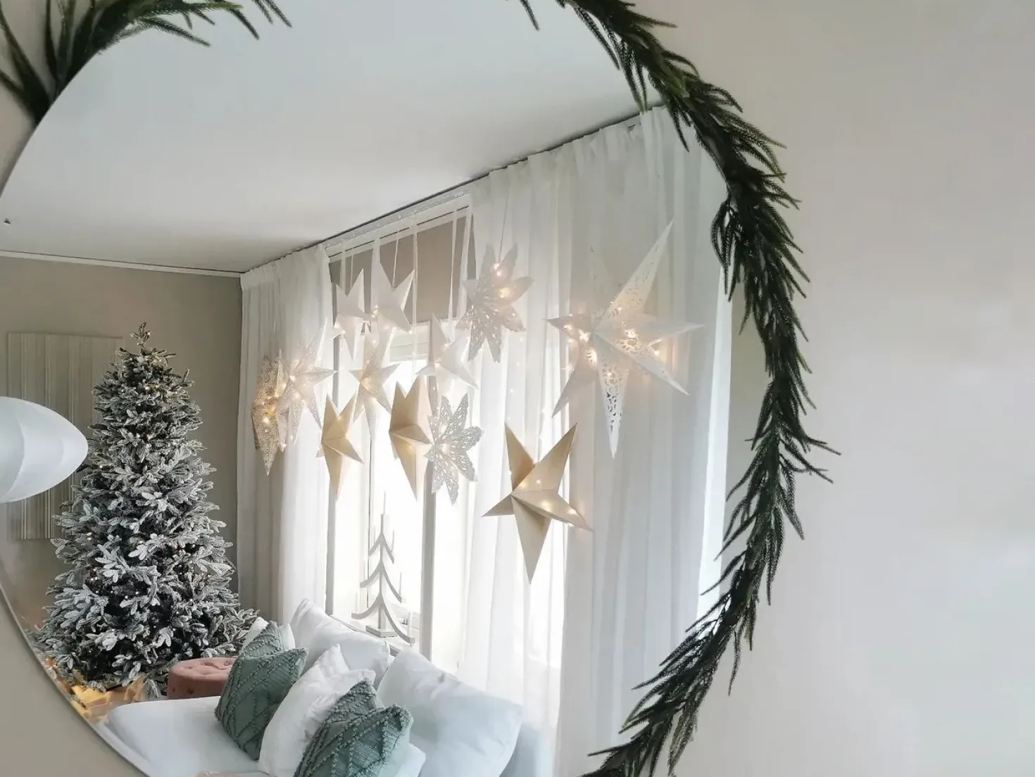 Albero natalizio innevato BASSIE 210 cm Bianco