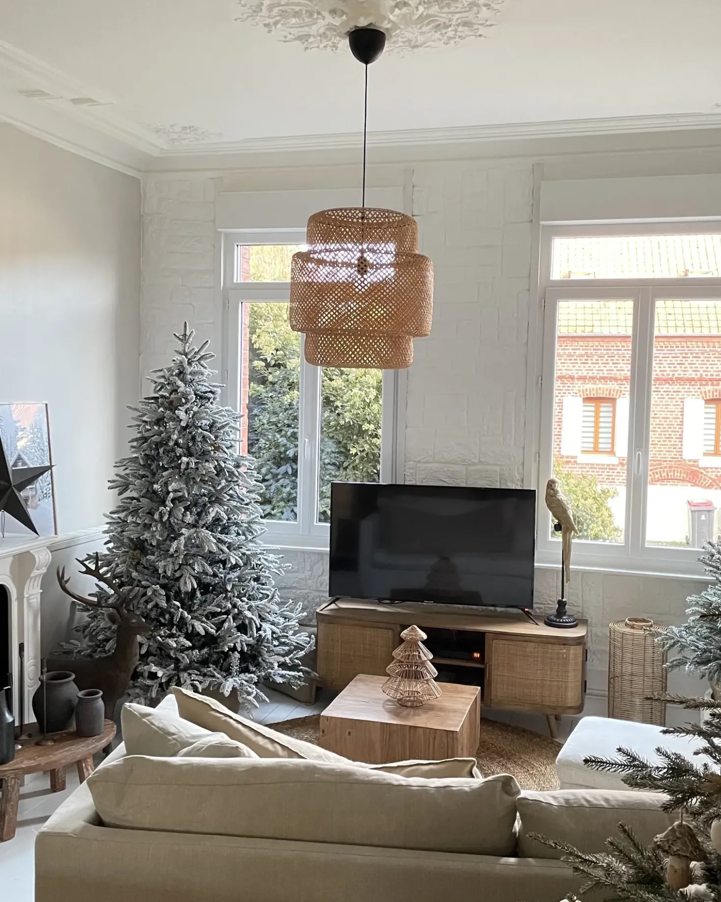 Albero natalizio innevato BASSIE 210 cm Bianco