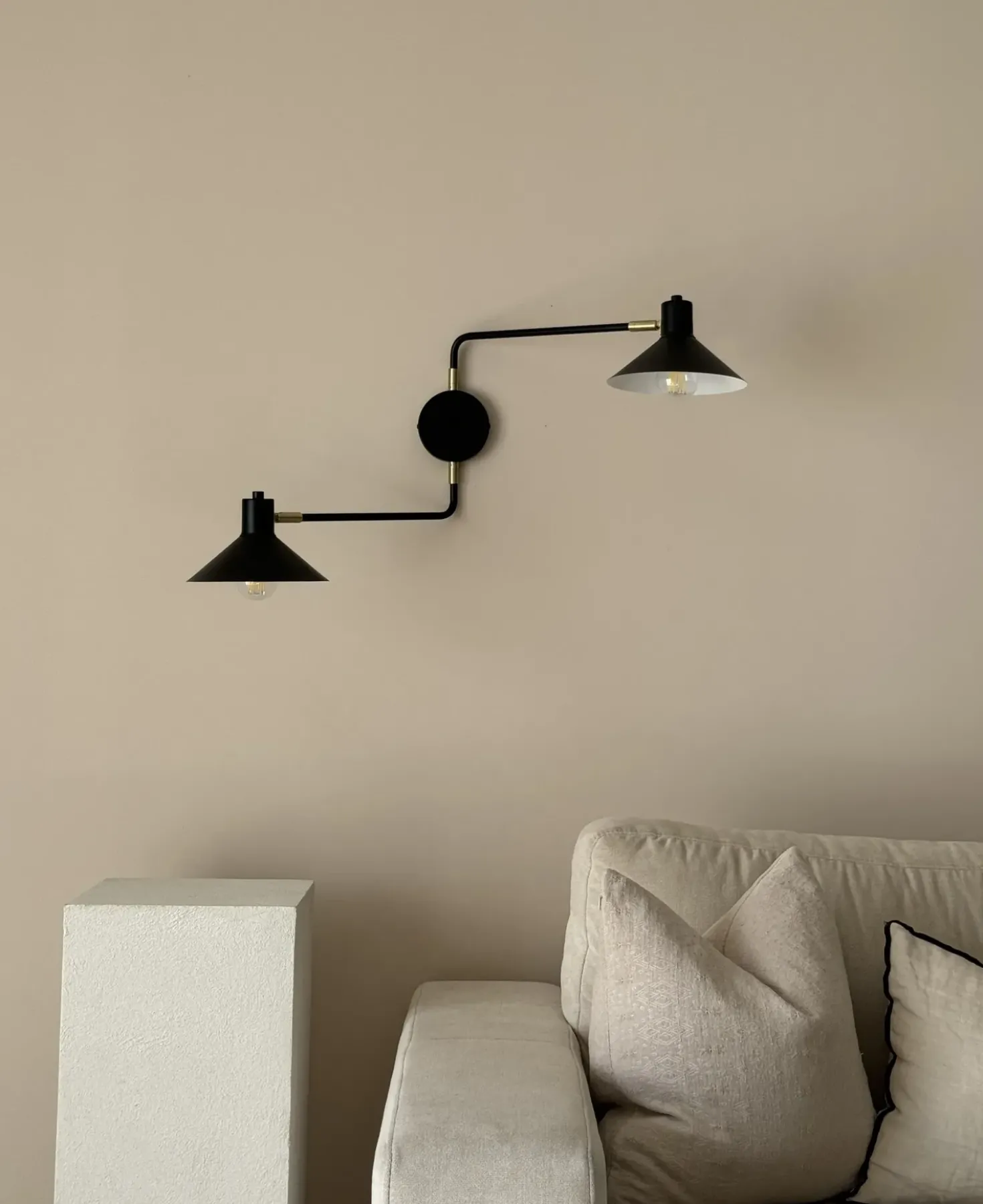 Applique KADASSA Regolabile Metallo Nero