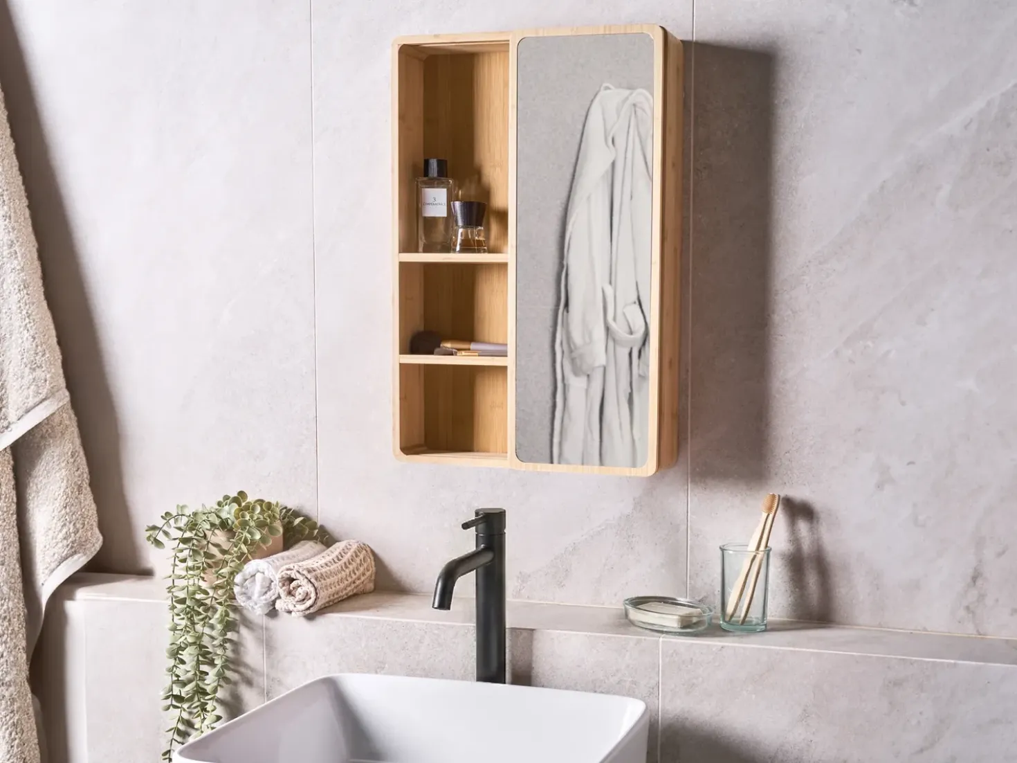 Armadio a muro per specchio da bagno GUATAVITA 41 cm 61 cm Marrone chiaro