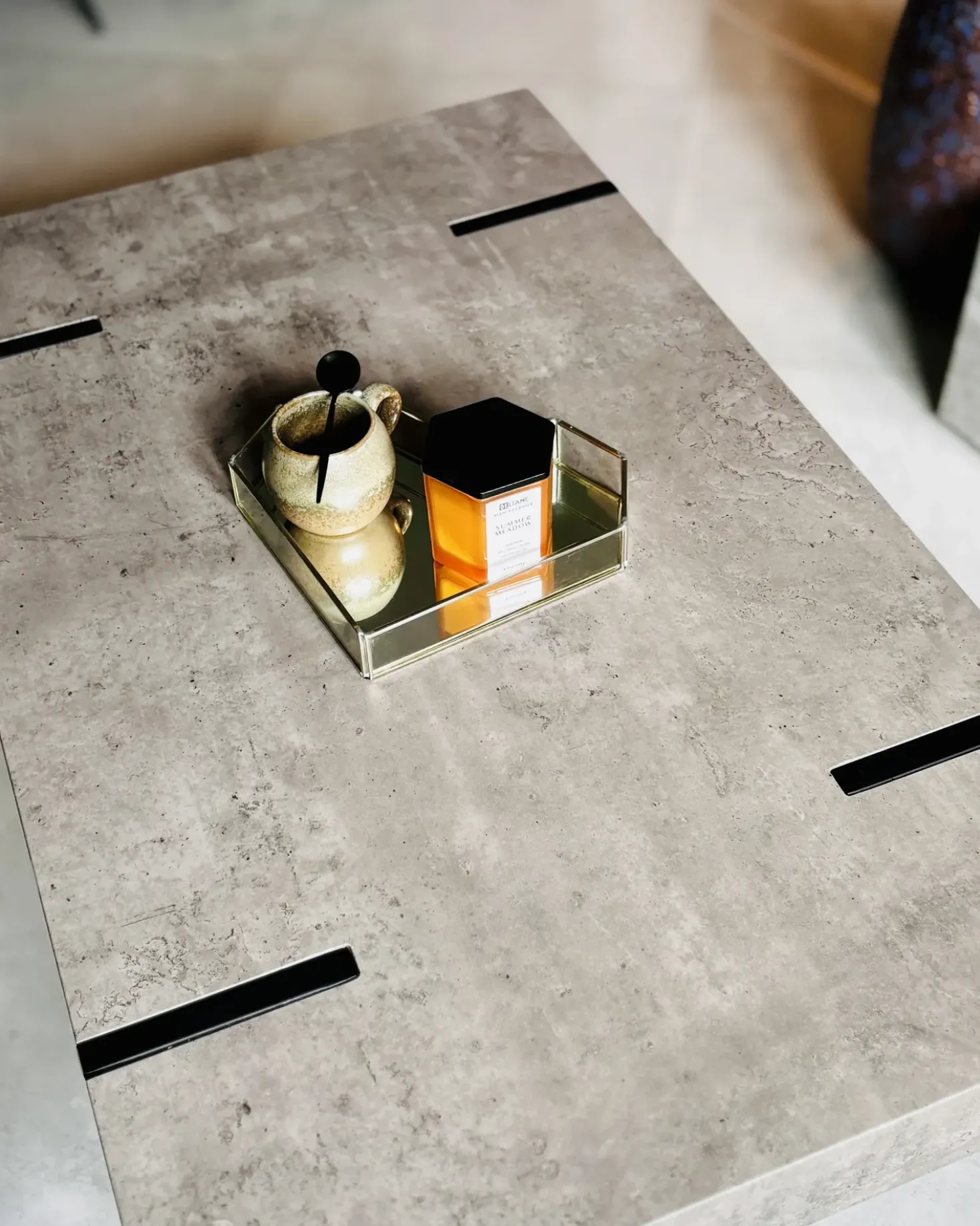 Candela Profumata con Diffusore di Fragranze CLASSY TINT Cera di Soia Note fresche
