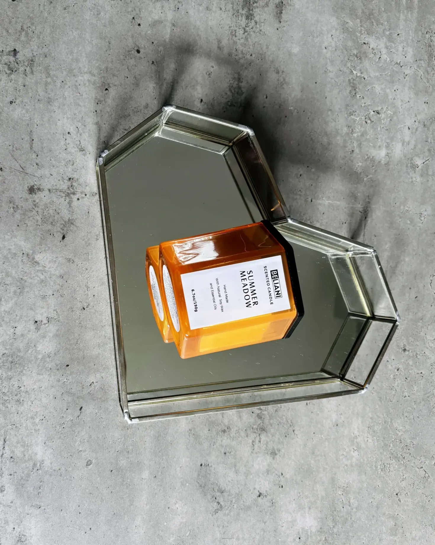 Candela Profumata con Diffusore di Fragranze CLASSY TINT Cera di Soia Note fresche