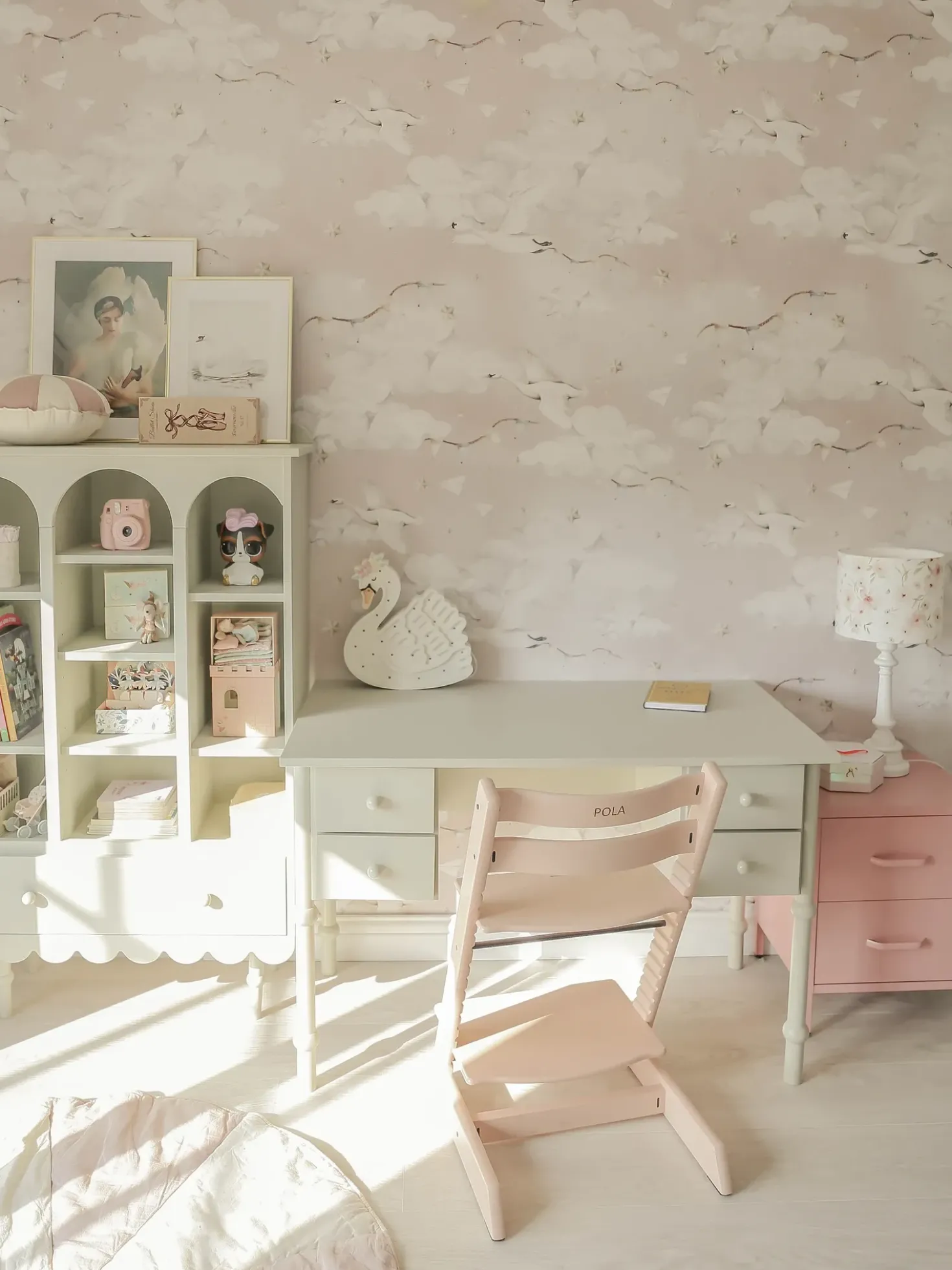 Comodino 2 cassetti MALAVI Metallo Rosa