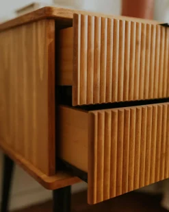 Comodino 2 cassetti TIMMINS Legno di pino Marrone