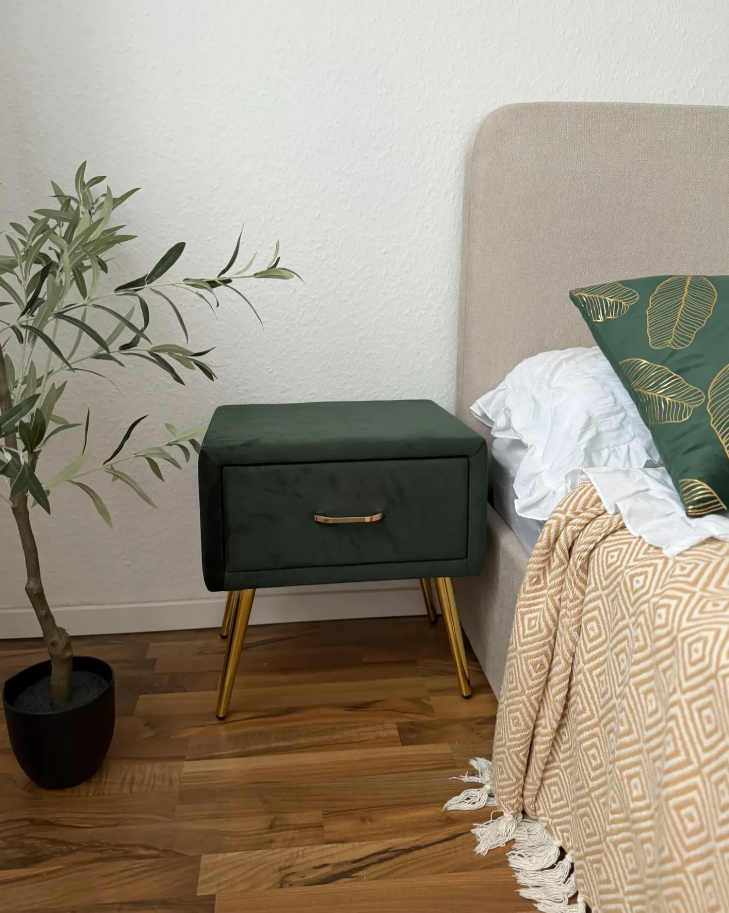 Comodino 1 cassetto FLAYAT Velluto Verde smeraldo