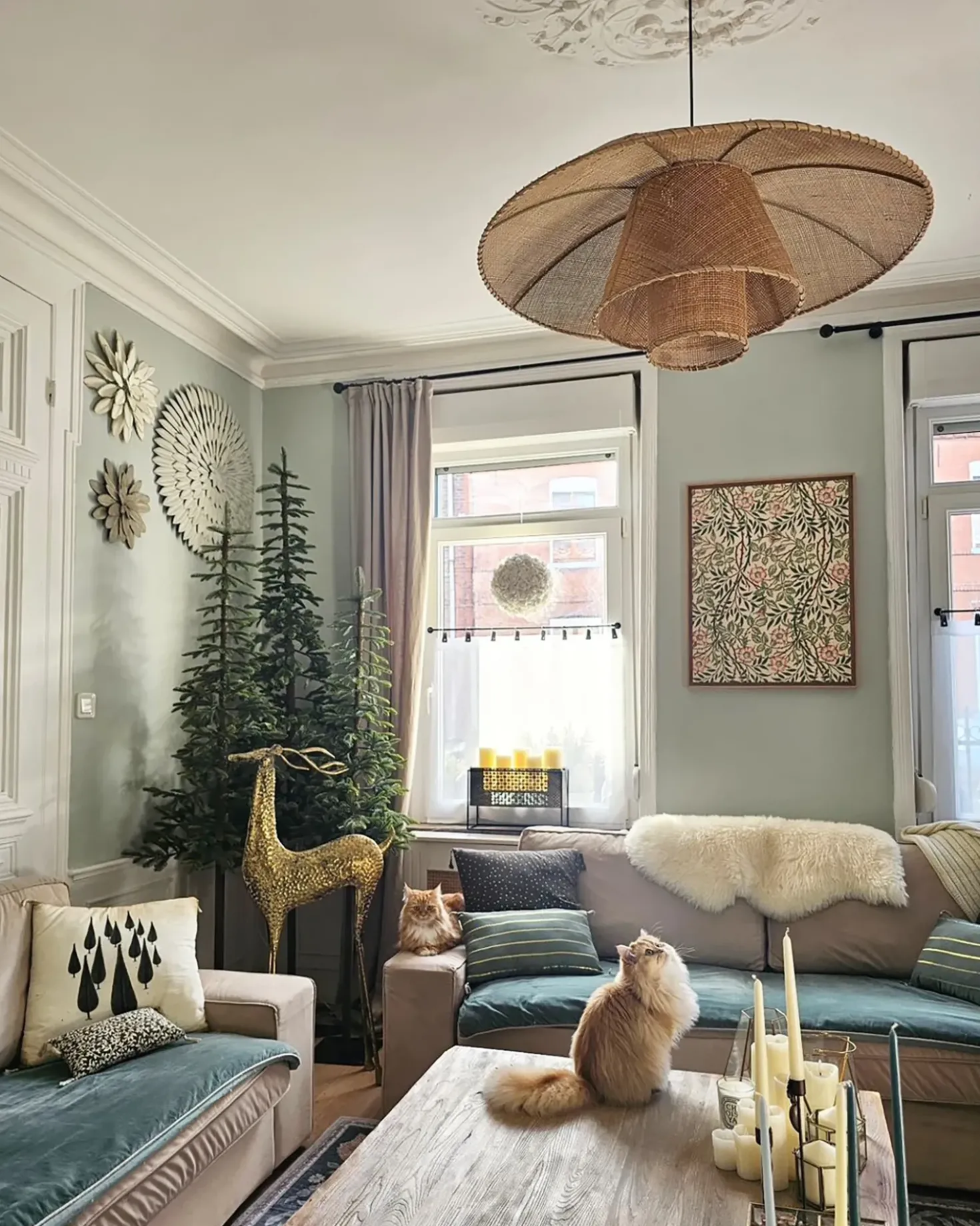 Decorazione natalizia a pavimento PELLO Renna 126 cm Oro
