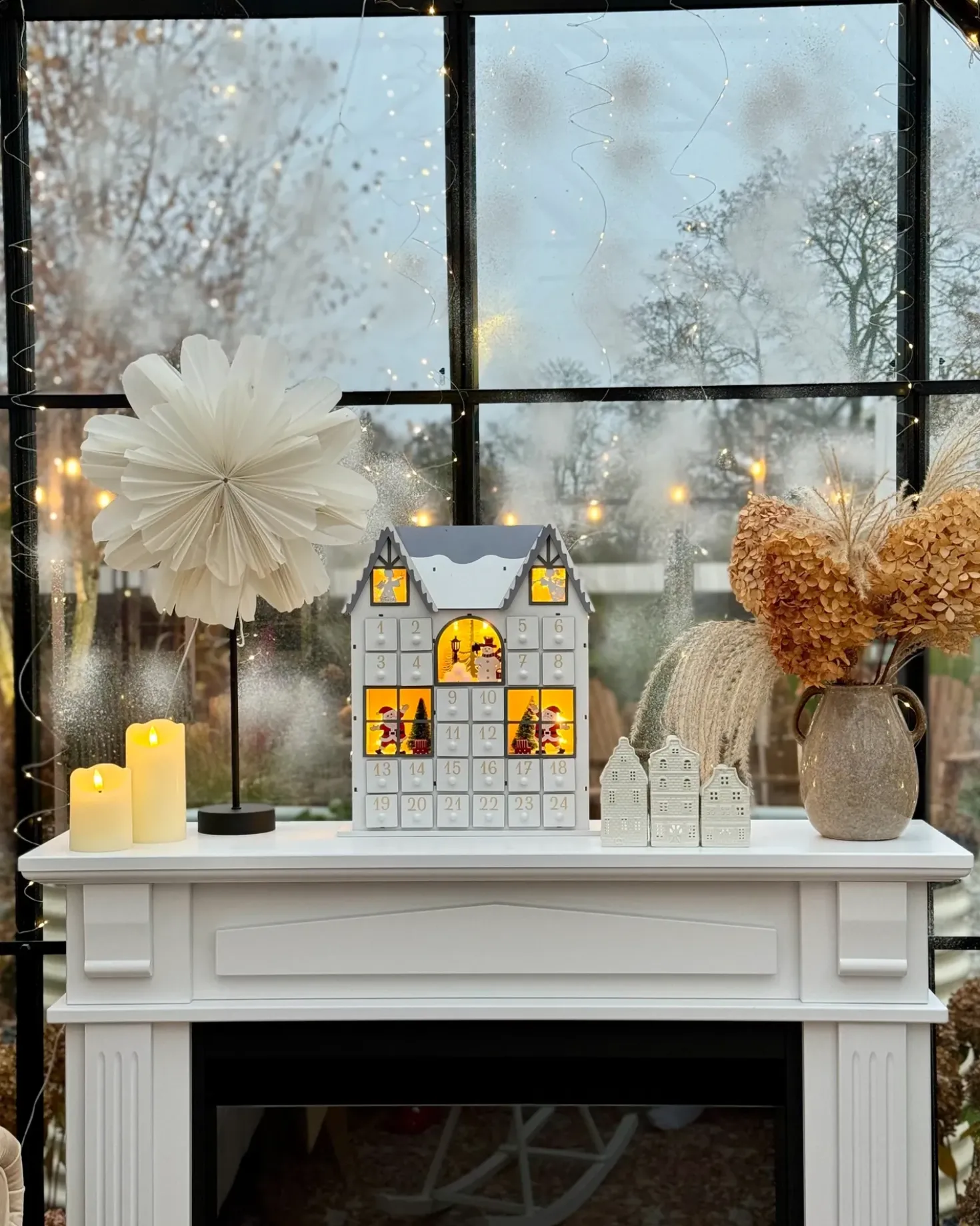 Decorazione natalizia LED FEMUND Calendario dell'Avvento 40 cm Bianco