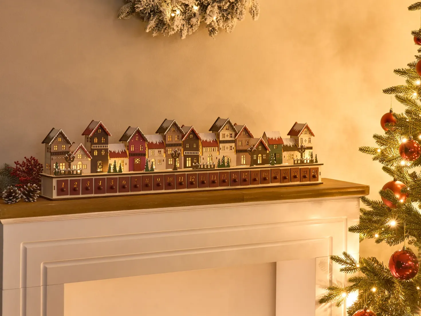Decorazione natalizia LED ASPERN Calendario dell'Avvento 18 cm Rosso