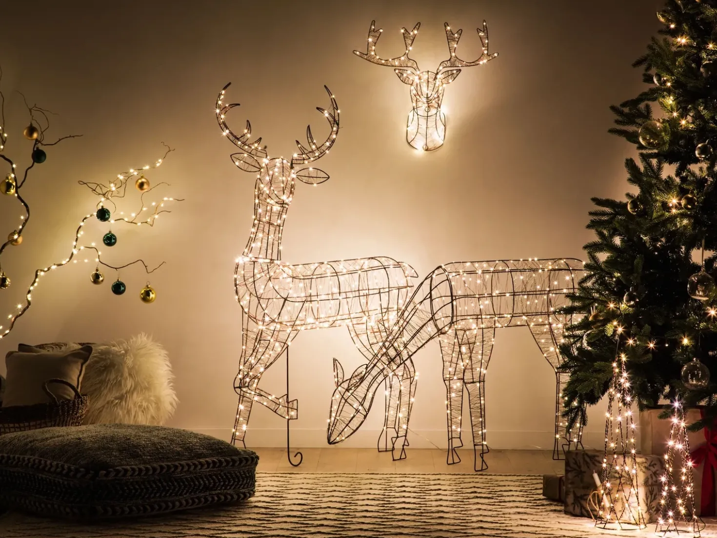Decorazione per esterni LED MAHLATTI Renna 128 cm Nero