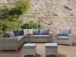 Divano angolare da giardino con pouf 9 posti TEGLIO Rattan sintetico (PE) Grigio
