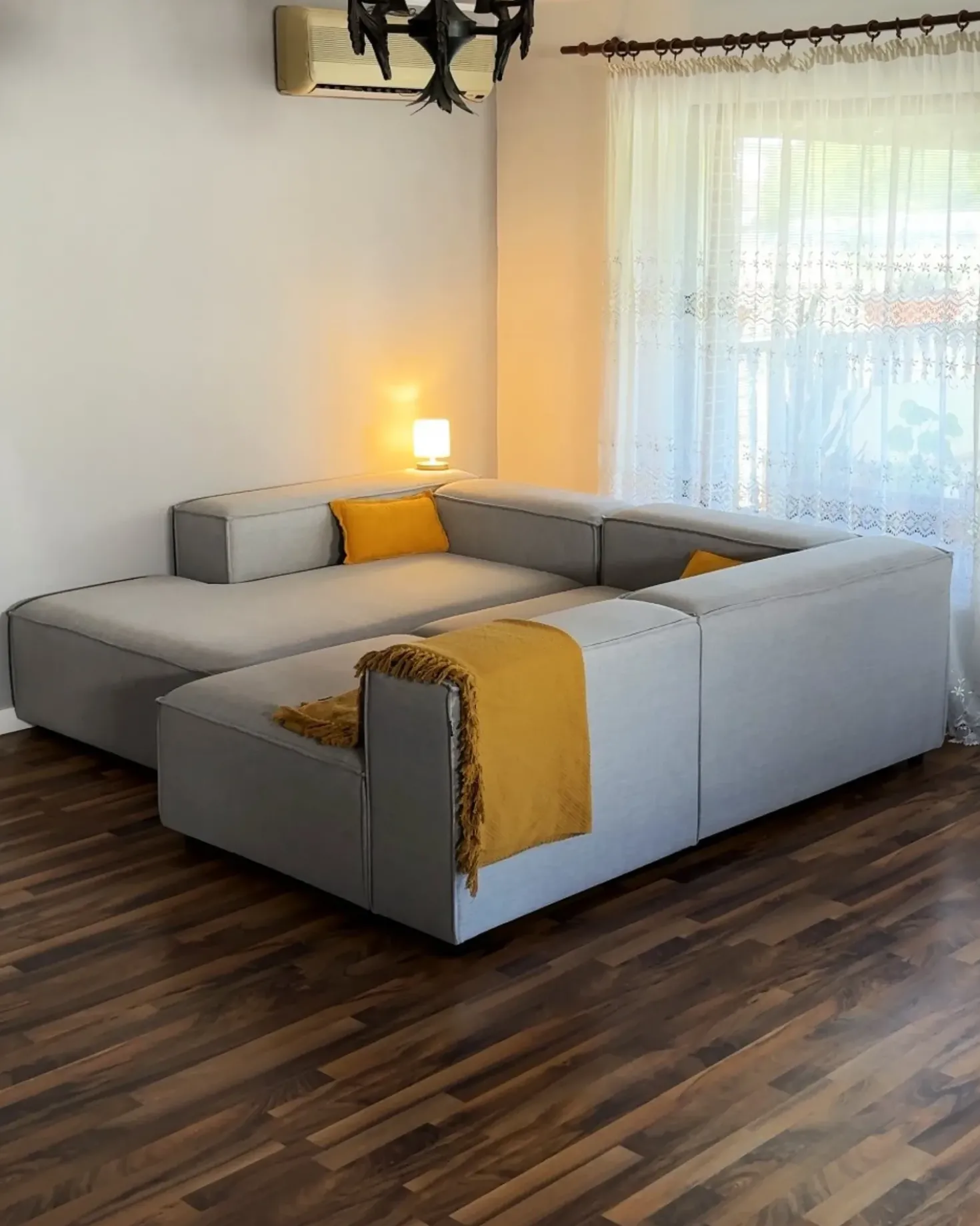Divano angolare modulare 4 posti ARDAL Tessuto Grigio chiaro Lato destro