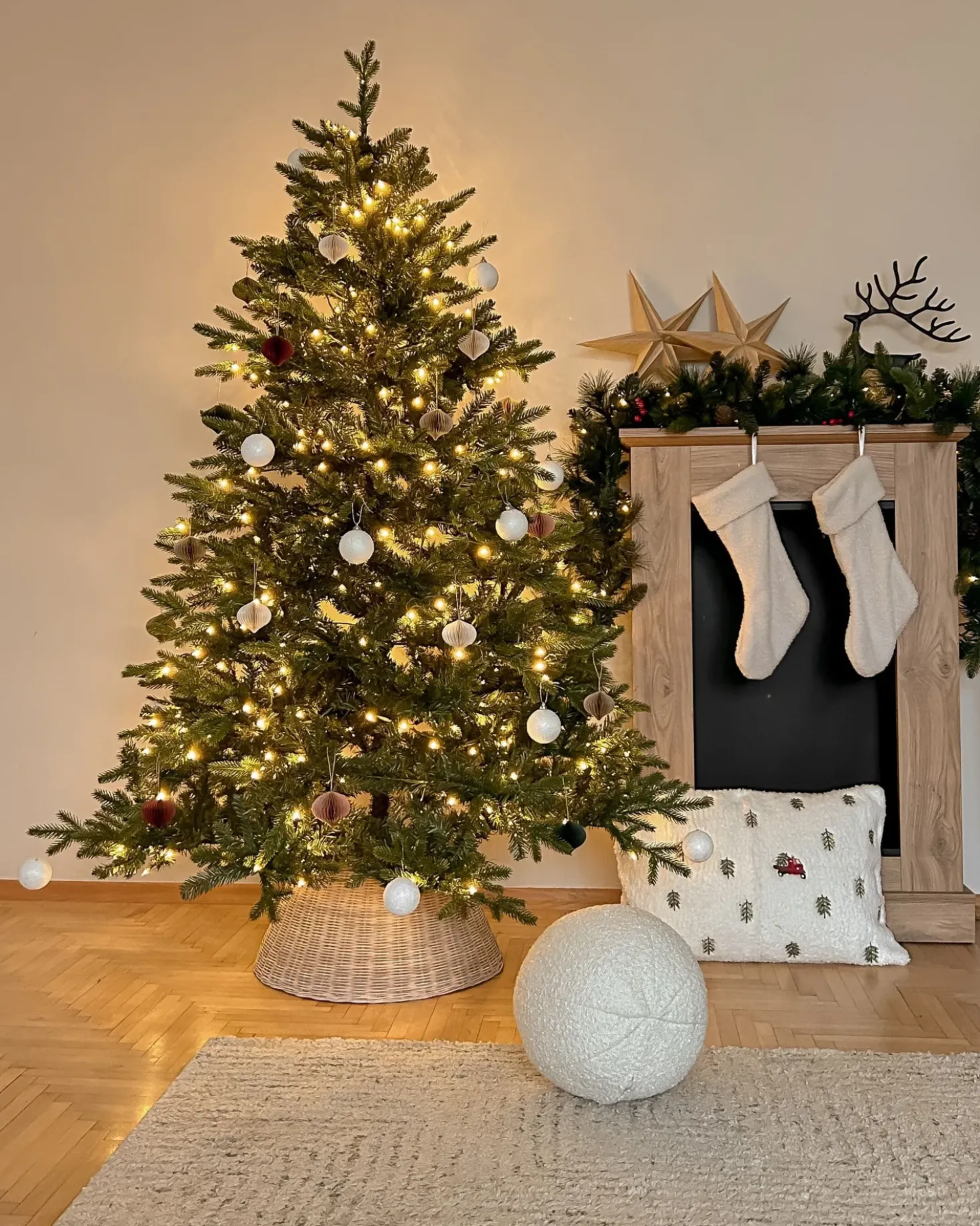 Festone di Natale LED WHITEHORN 180 cm Verde scuro