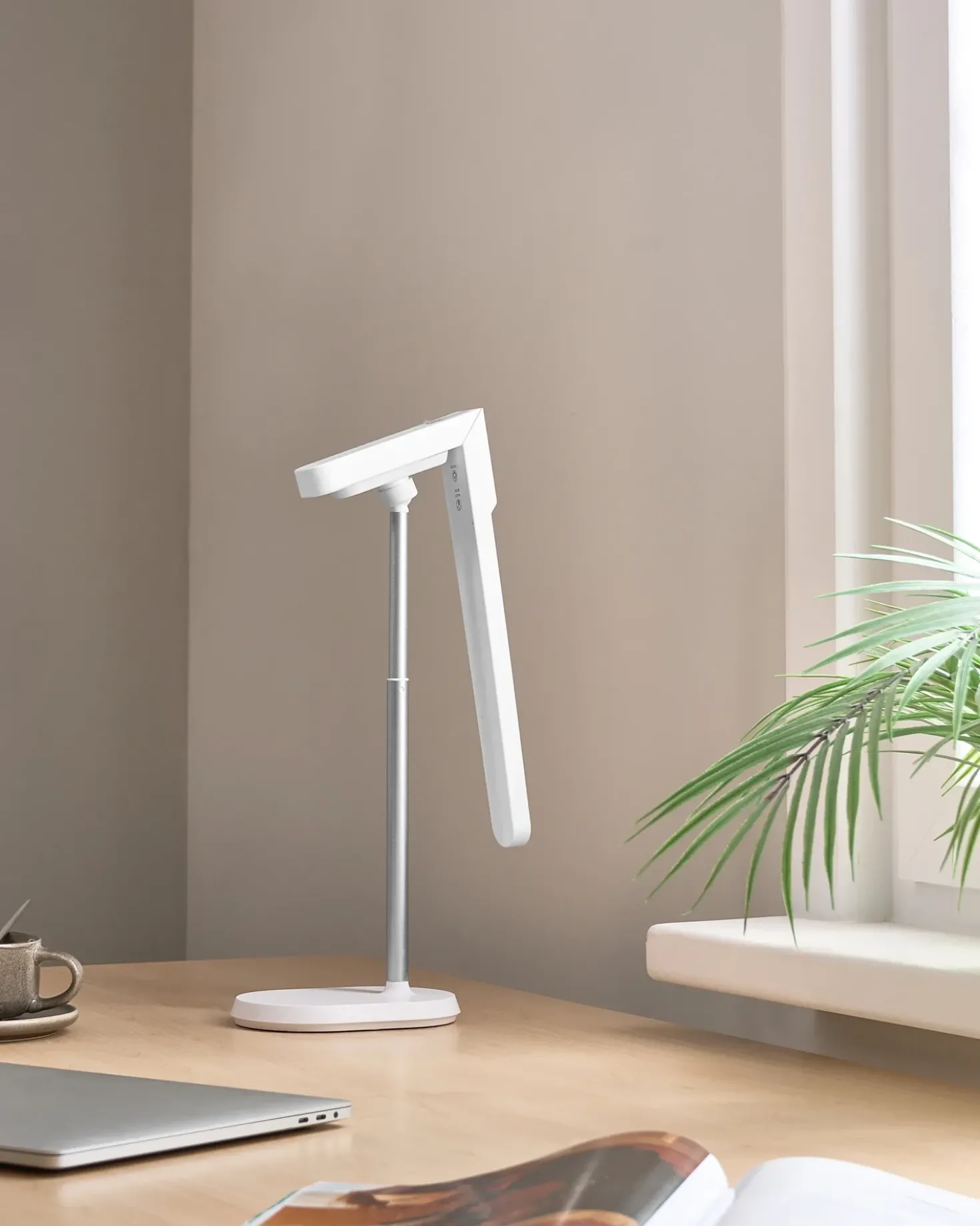 Lampada da scrivania a LED TUCANA con dimmer Bianco