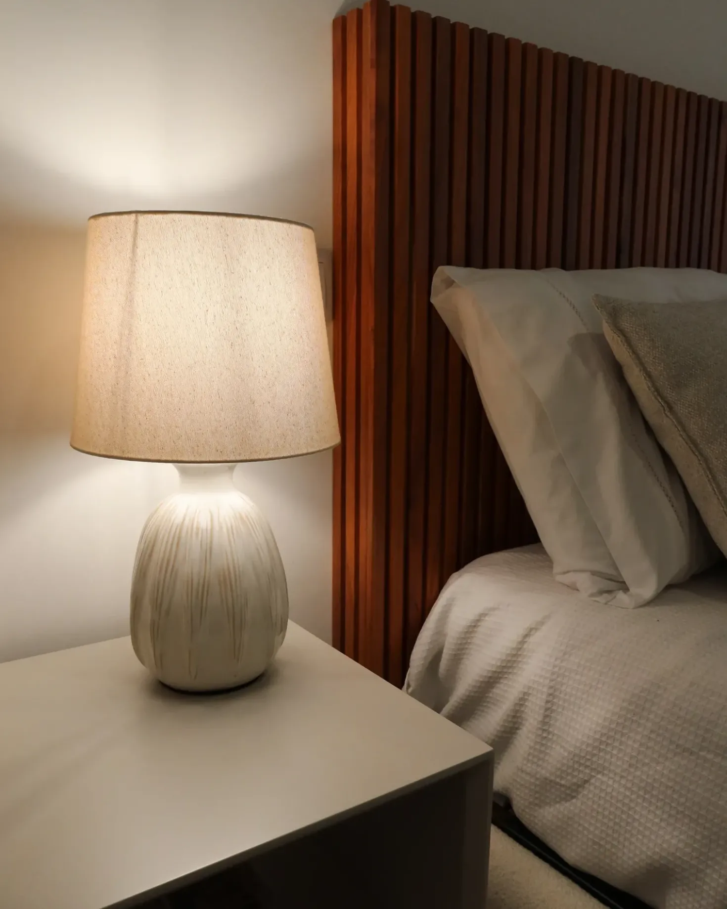 Lampada da tavolo AGUAN Ceramica Beige chiaro