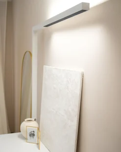 Lampada da tavolo con morsetto a LED VOLANS con dimmer Metallo Bianco