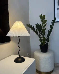 Lampada da tavolo JIKAWO Metallo Nero
