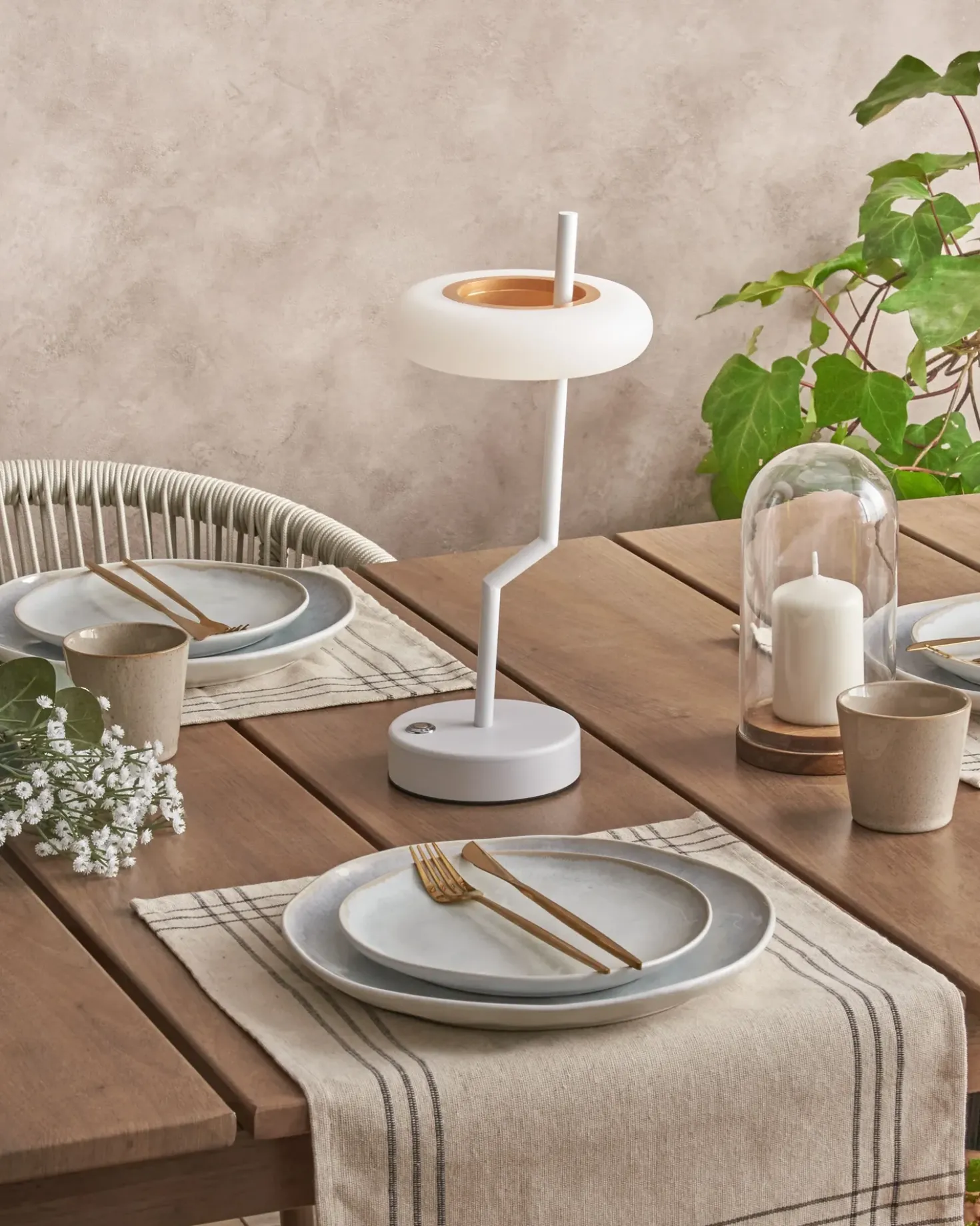Lampada da tavolo senza fili a LED ALVIELA con dimmer Metallo Bianco