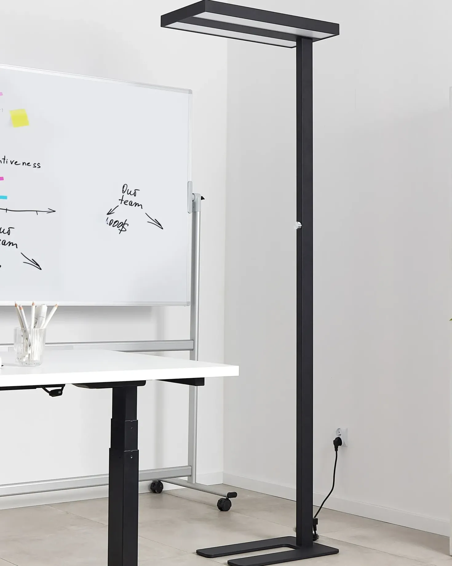 Lampada da terra a LED TAURUS con dimmer Metallo Nero