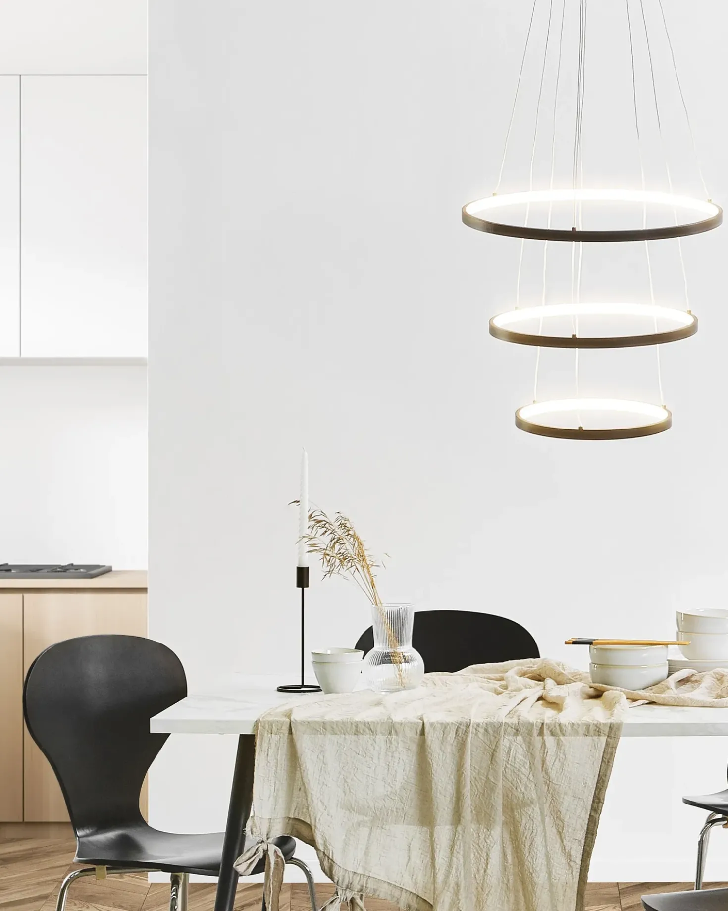 Lampadario a LED ATREK Metallo Nero