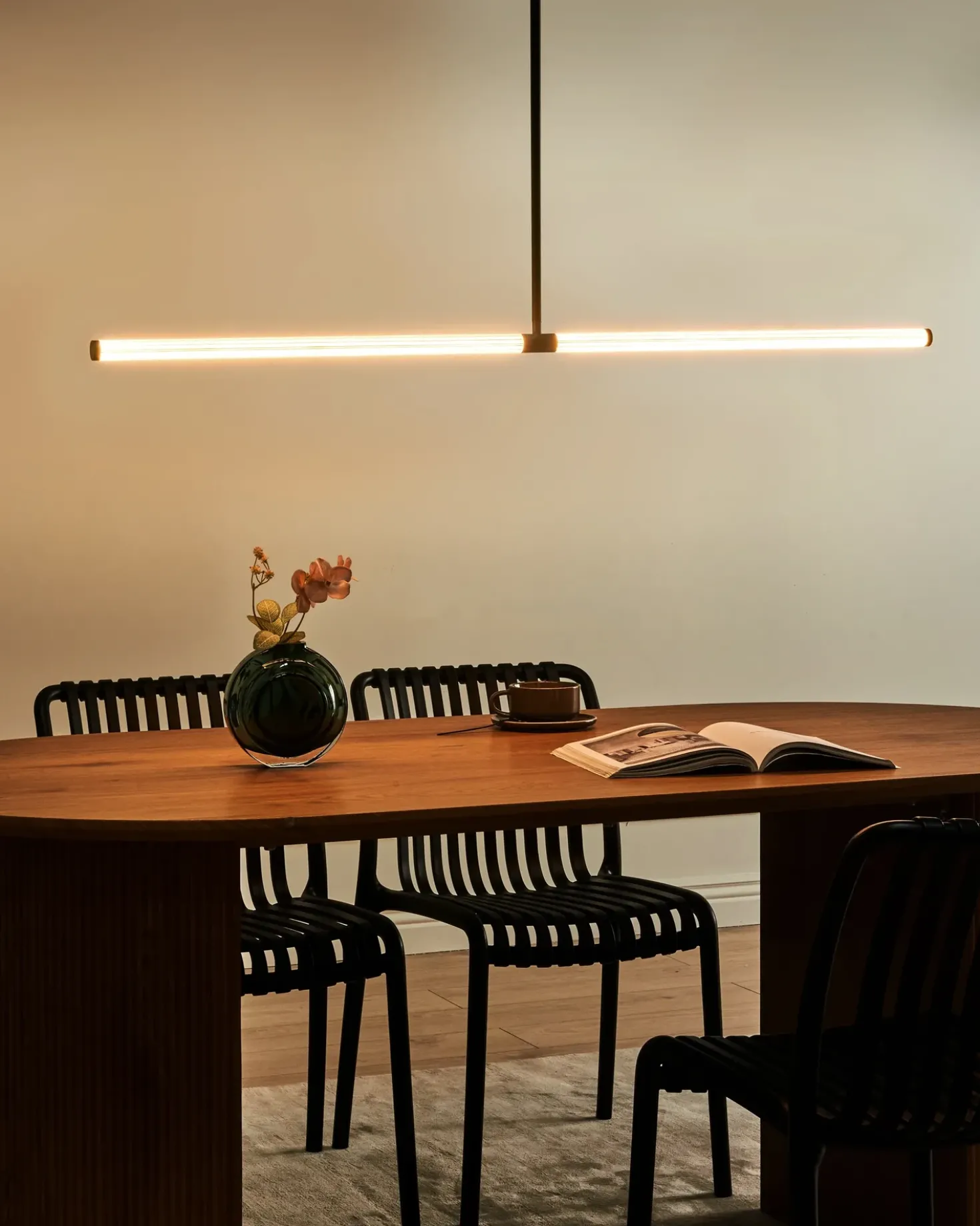 Lampadario a LED MAGARA Metallo Nero