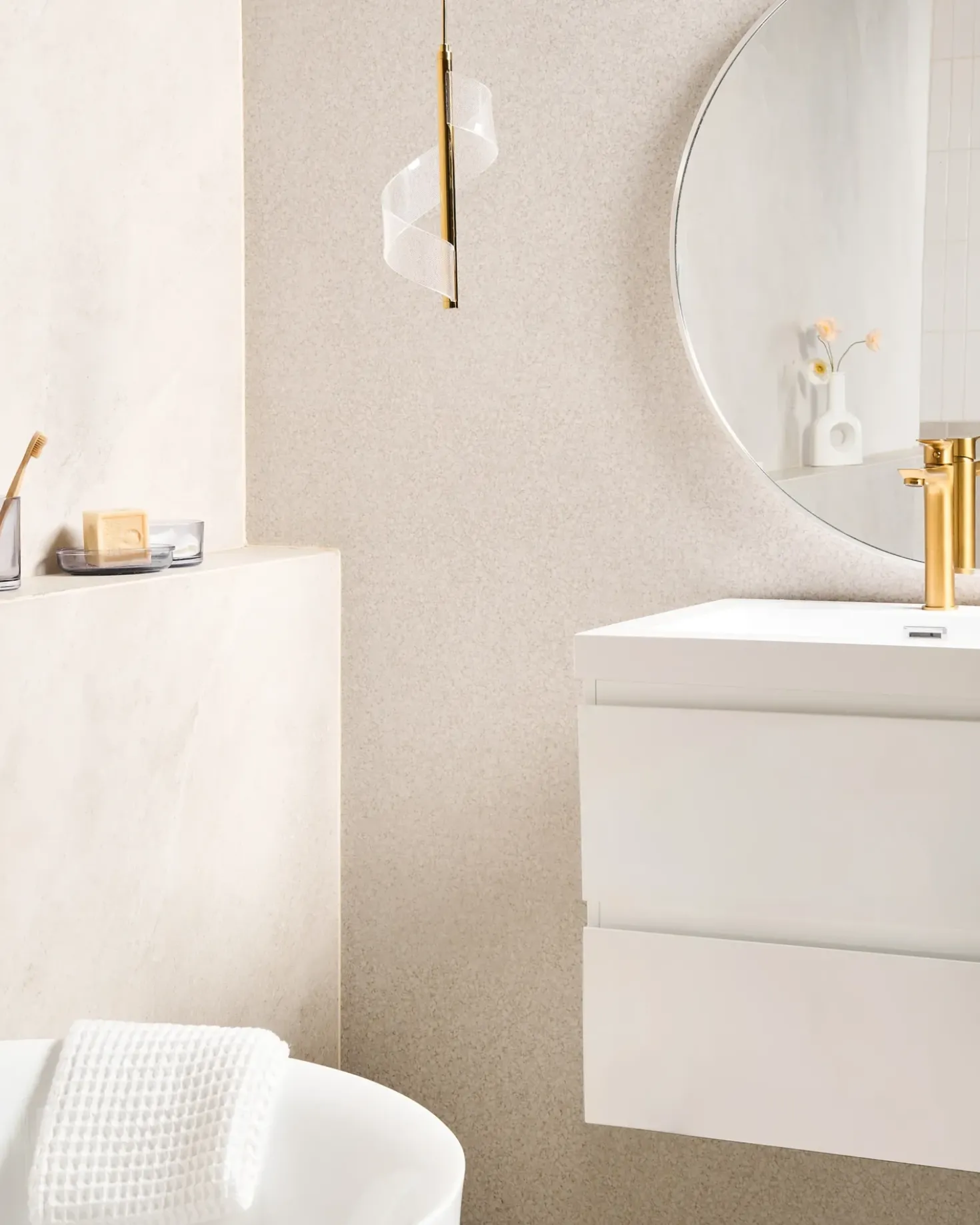 Lampadario a LED SARELA Metallo Oro