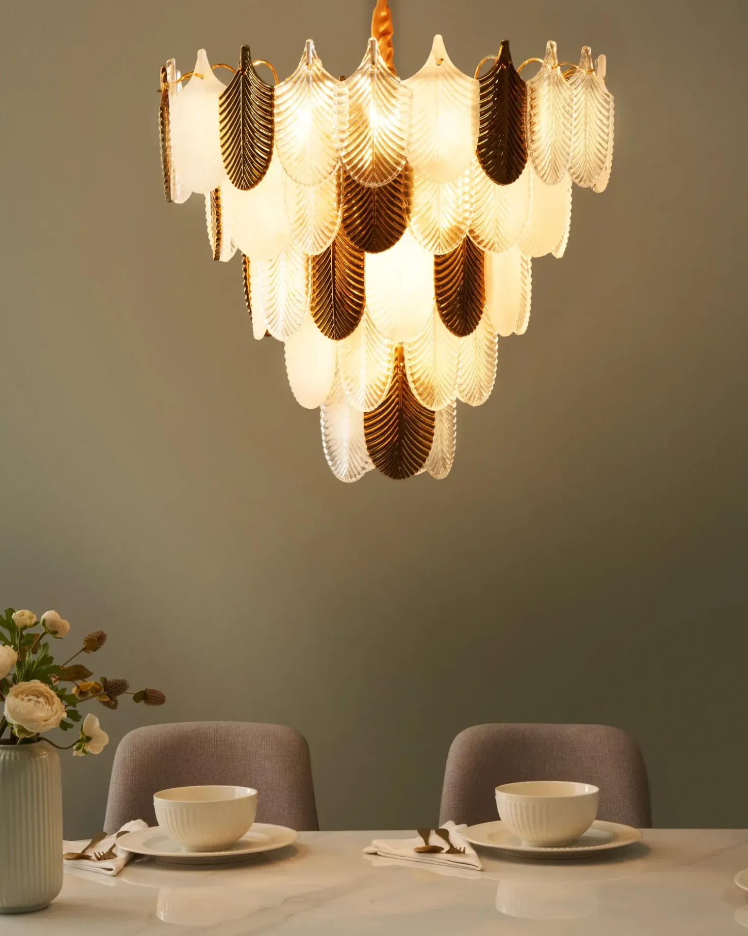 Lampadario AGUIRRE Vetro Ottone
