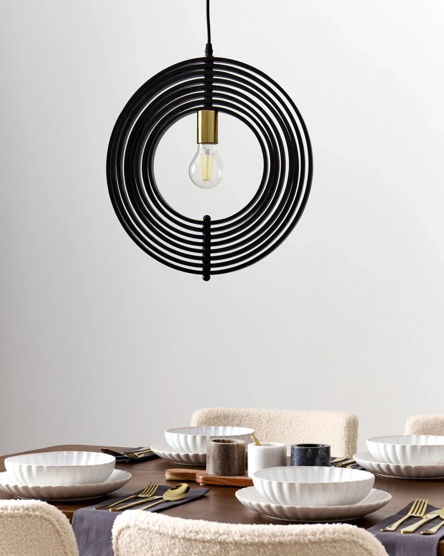 Lampadario MURRELL Legno di pioppo Nero