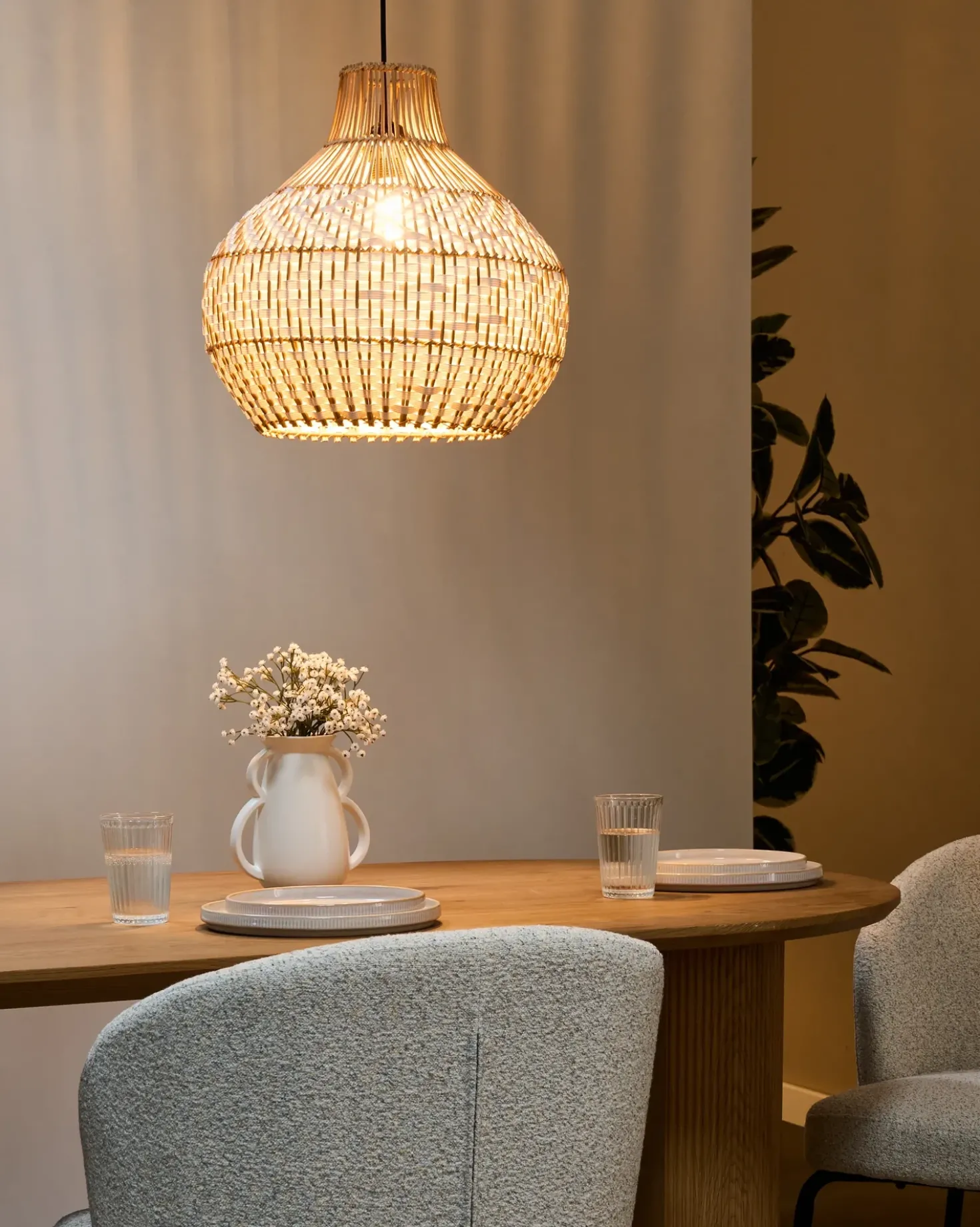 Lampadario YAUCO Rattan Bianco