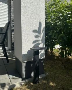 Lampione solare da giardino a LED POPLAR con sensore di movimento Nero