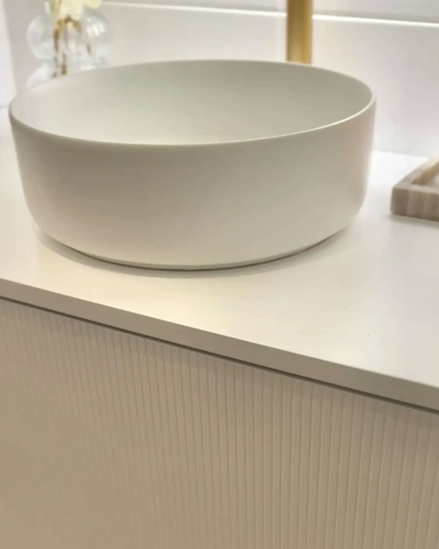 Lavabo da appoggio CALIG ⌀ 36 cm Ceramica Bianco sporco
