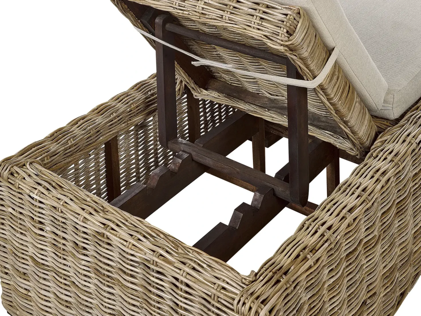Lettino Prendisole con Cuscino PALESE Rattan Naturale