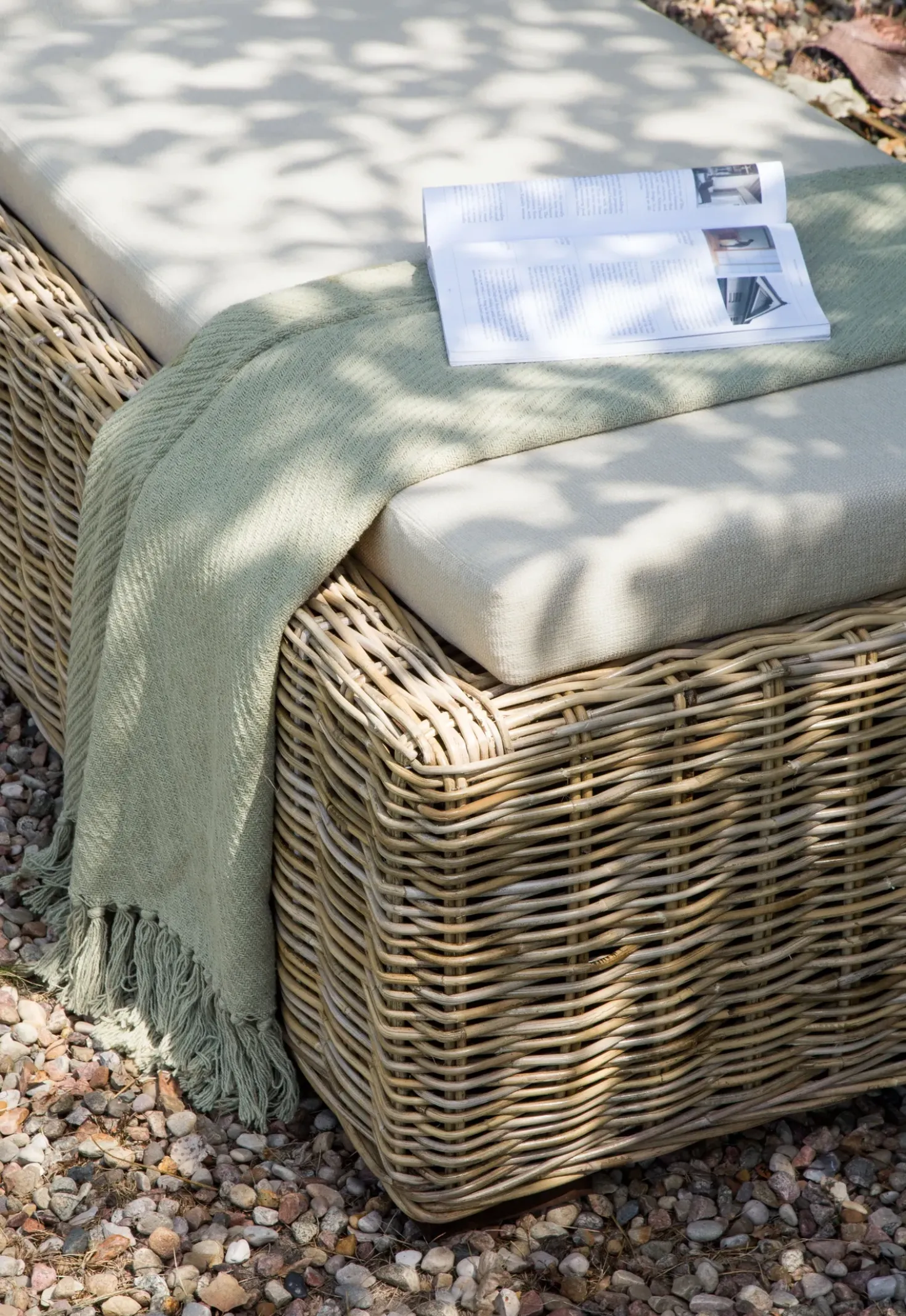 Lettino Prendisole con Cuscino PALESE Rattan Naturale