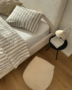 Letto Bouclé VALOGNES 180 x 200 cm Bianco sporco