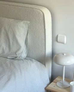 Letto Bouclé VALOGNES 180 x 200 cm Bianco sporco