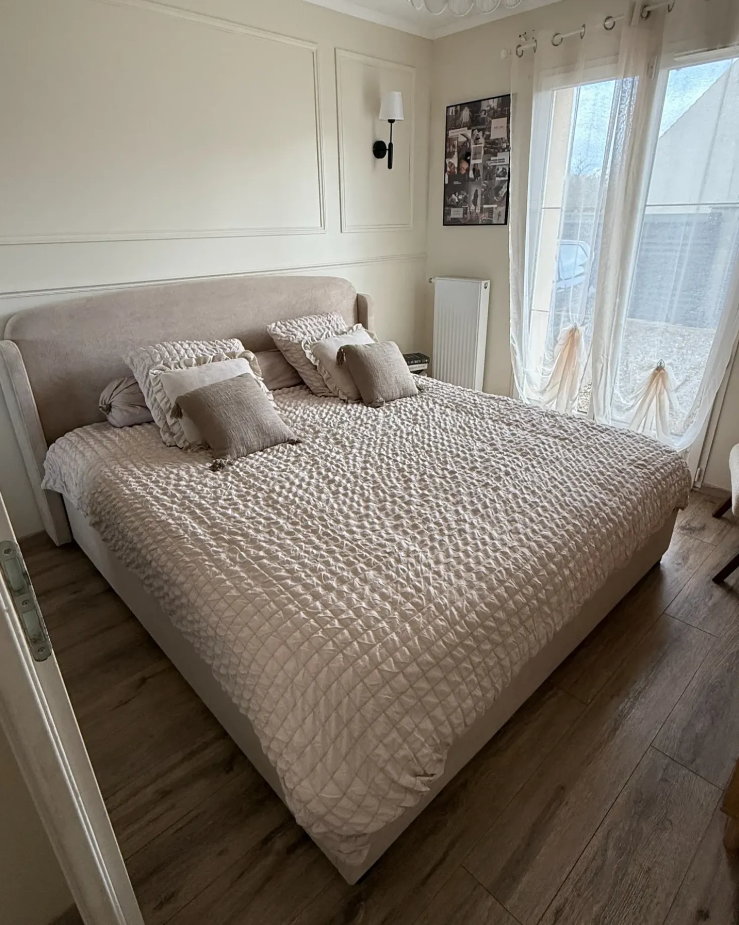 Letto contenitore Tessuto BERNAY 180 x 200 cm Tortora
