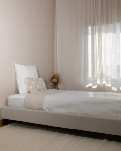 Letto senza testata Tessuto ROANNE 90 x 200 cm Beige chiaro