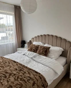 Letto Velluto AMBILLOU 180 x 200 cm Tortora