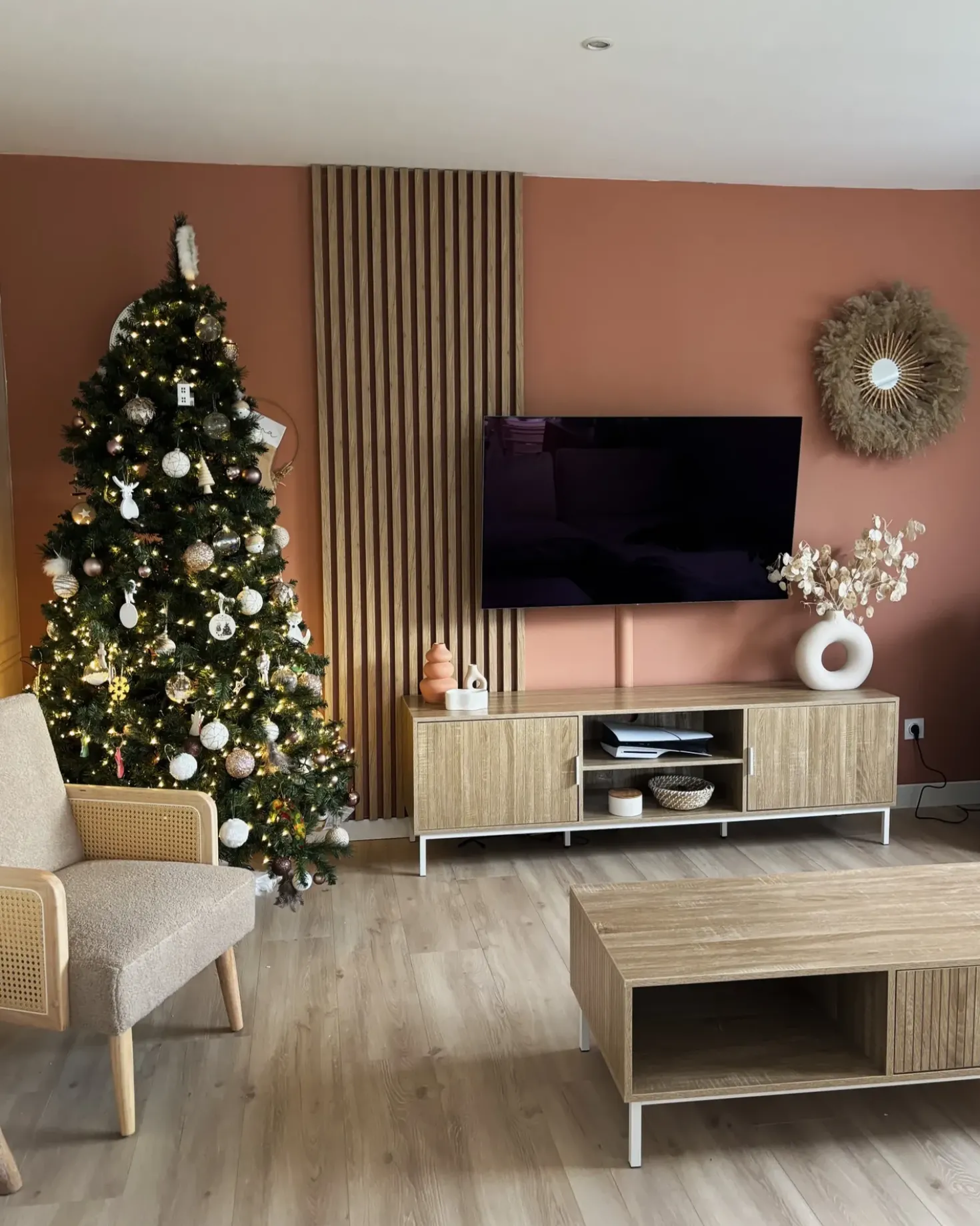 Mobile TV ROYALLA Marrone chiaro