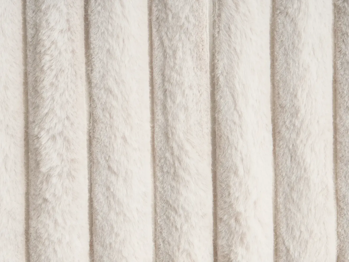 Piumone RAKYA Finta pelliccia 150 x 200 cm Beige chiaro