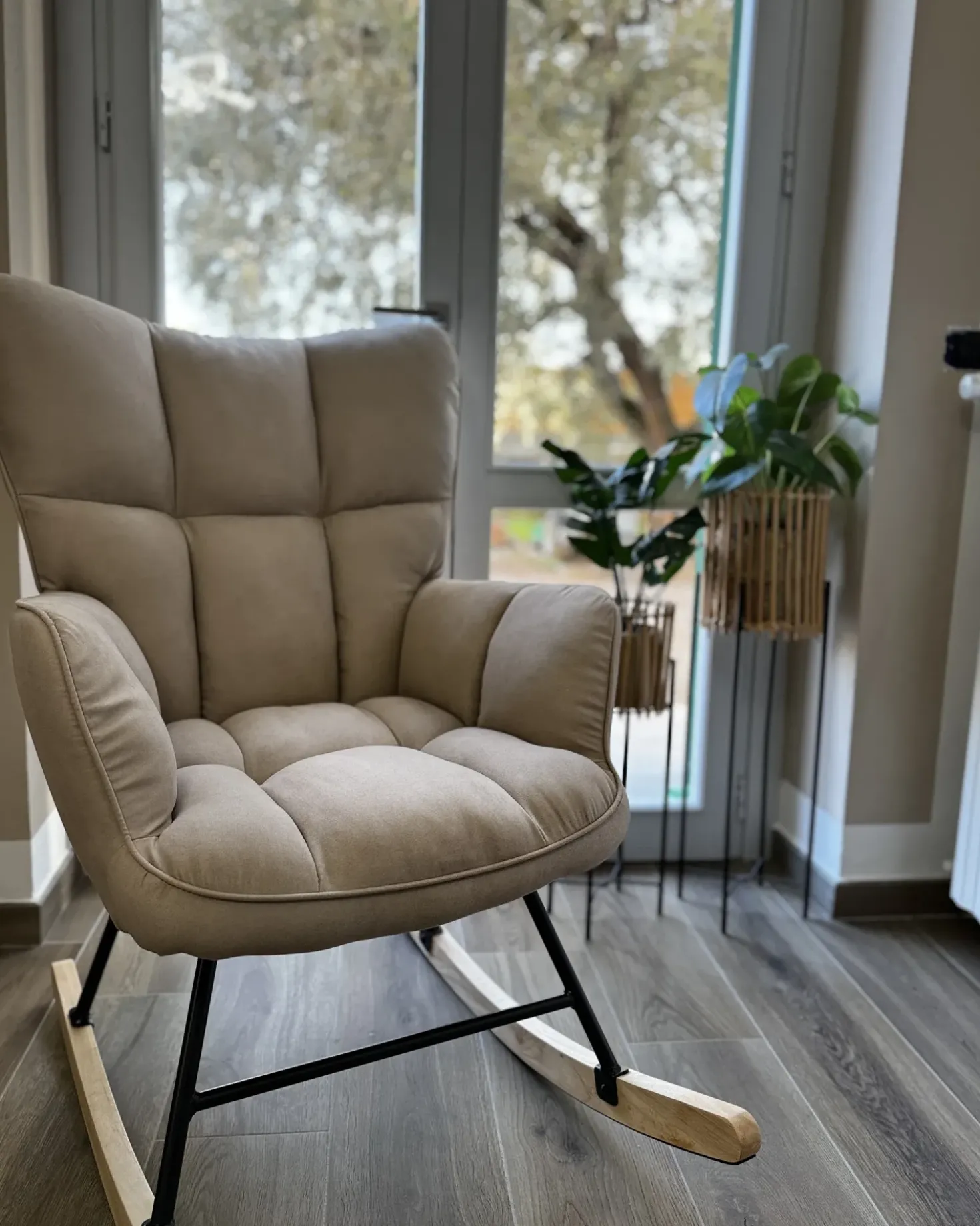 Poltrona a dondolo OULU Tessuto Beige