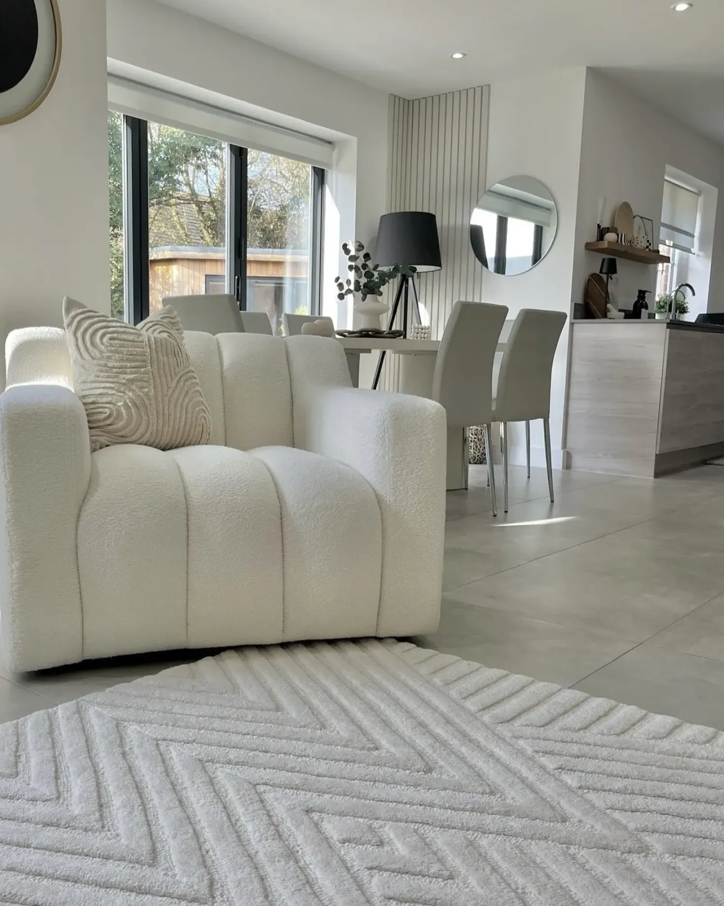 Poltrona AGERUP Bouclé Bianco sporco