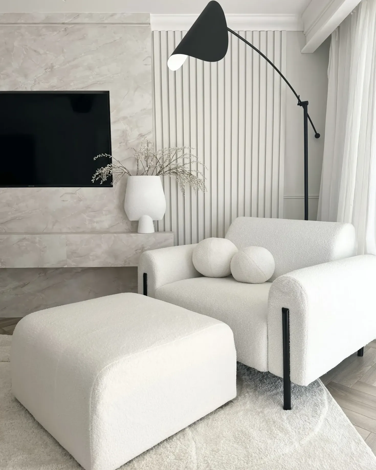 Poltrona ASKIM Bouclé Bianco
