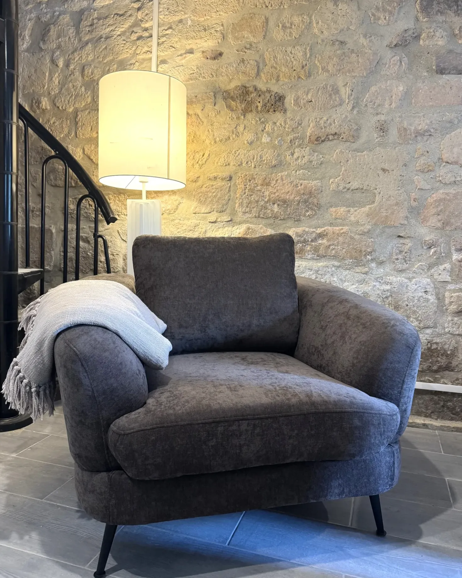 Poltrona KJAER Ciniglia Marrone scuro