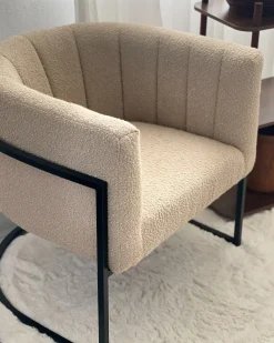 Poltrona LARVIK II Bouclé Beige