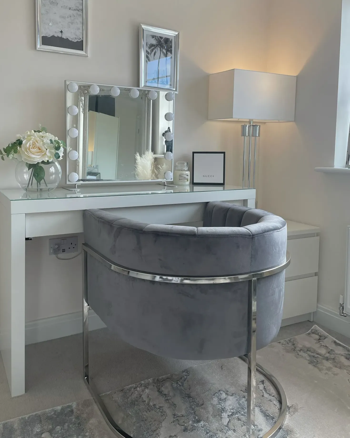 Poltrona LARVIK Velluto Grigio