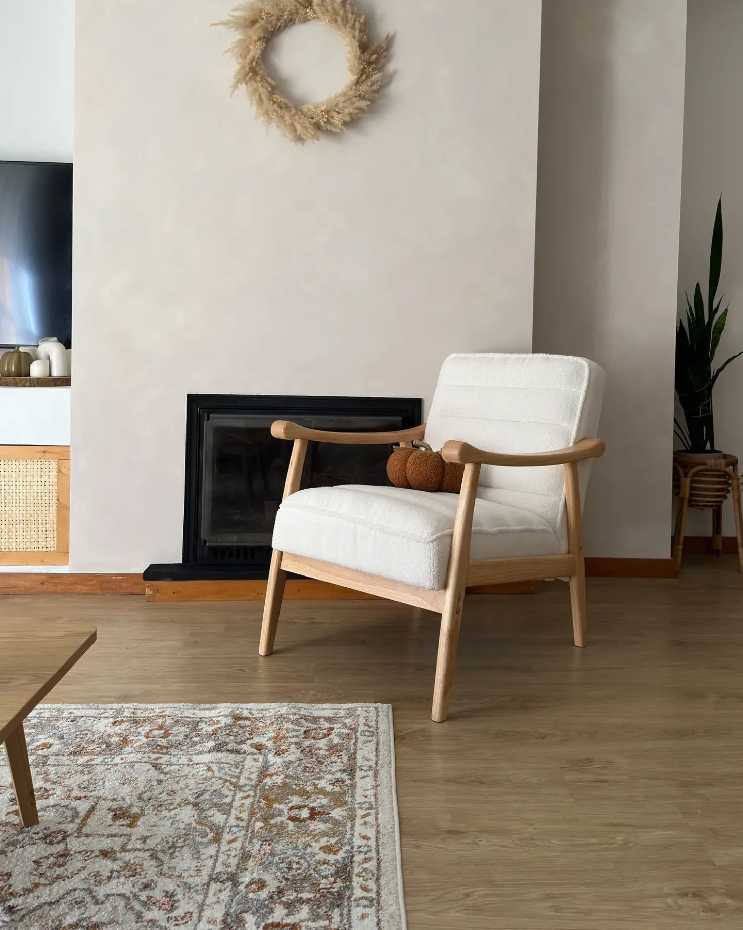 Poltrona LEKNES Bouclé Bianco sporco